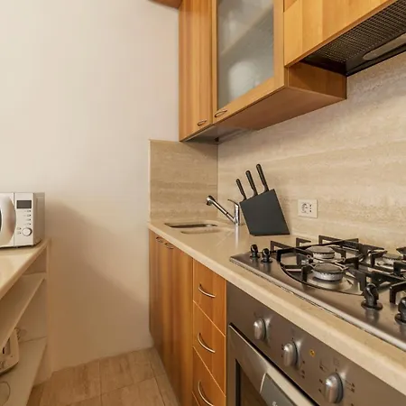 Campanella - 5 Minutes By Piazza Navona Apartment